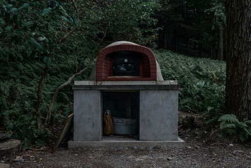 outdoor kitchen